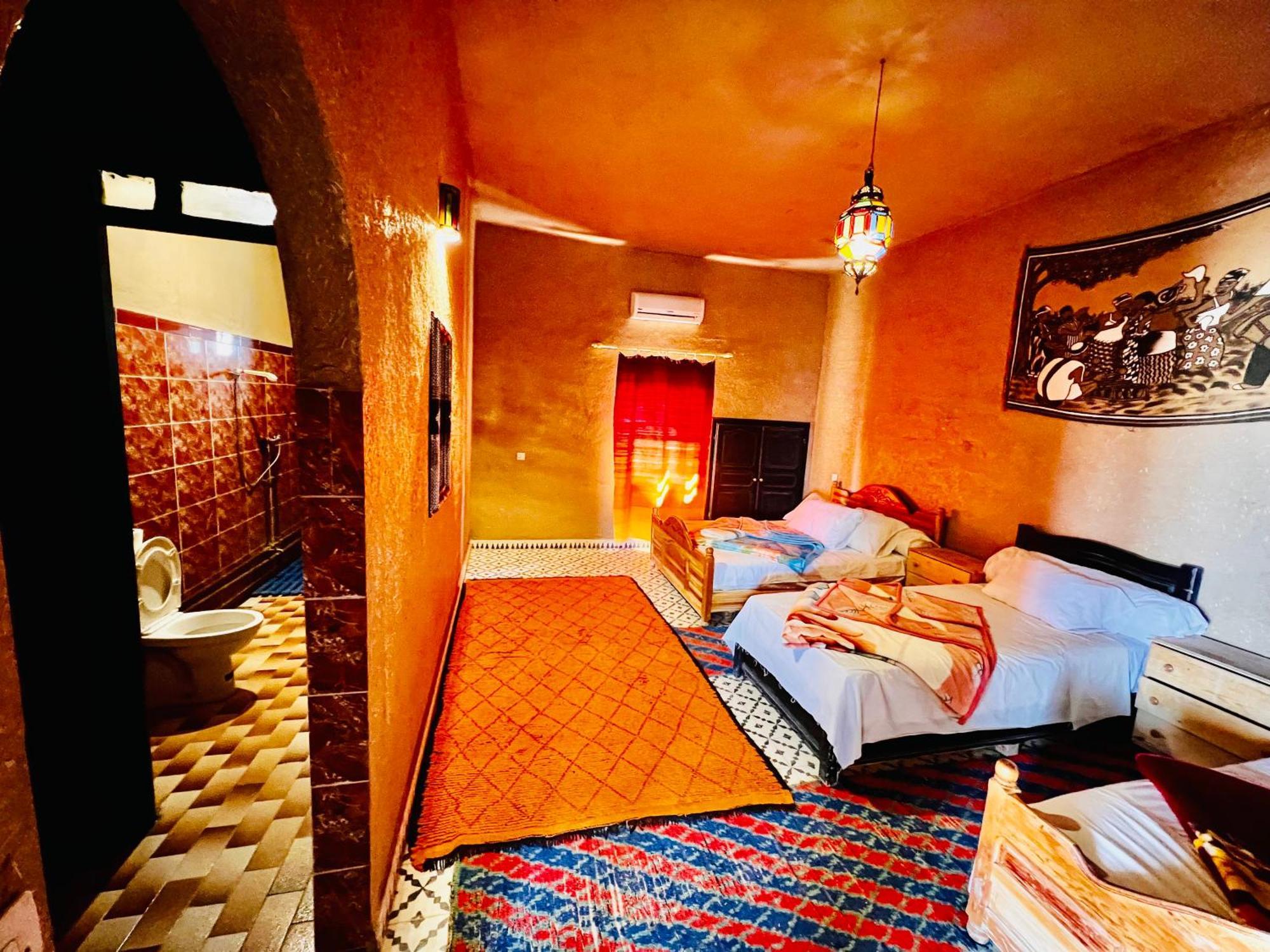 Hotel Camping Les Roses Des Dunes & Piscine メルズーガ エクステリア 写真