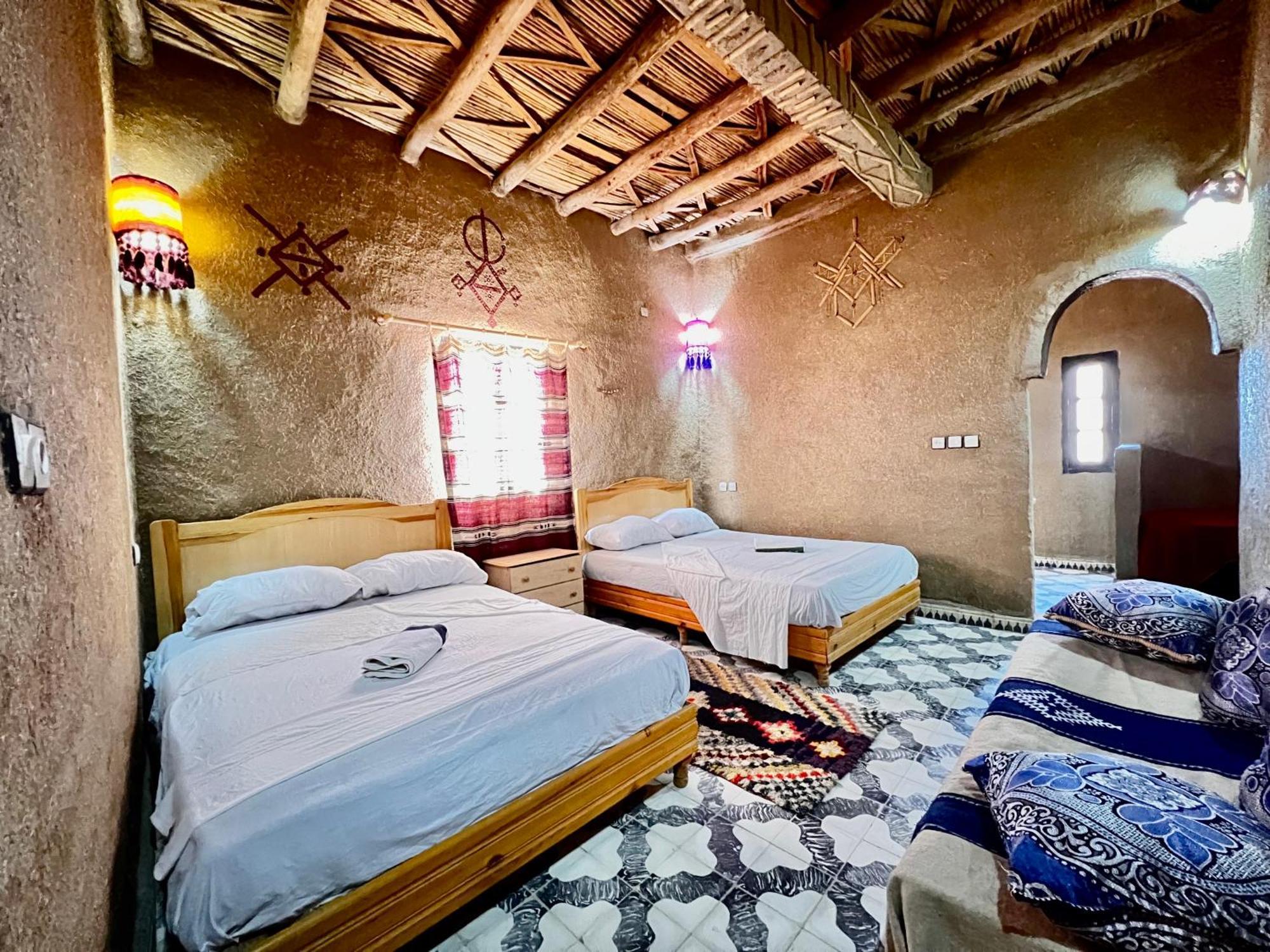 Hotel Camping Les Roses Des Dunes & Piscine メルズーガ エクステリア 写真